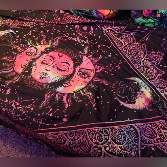 tapestries! - Picture 4 of 4